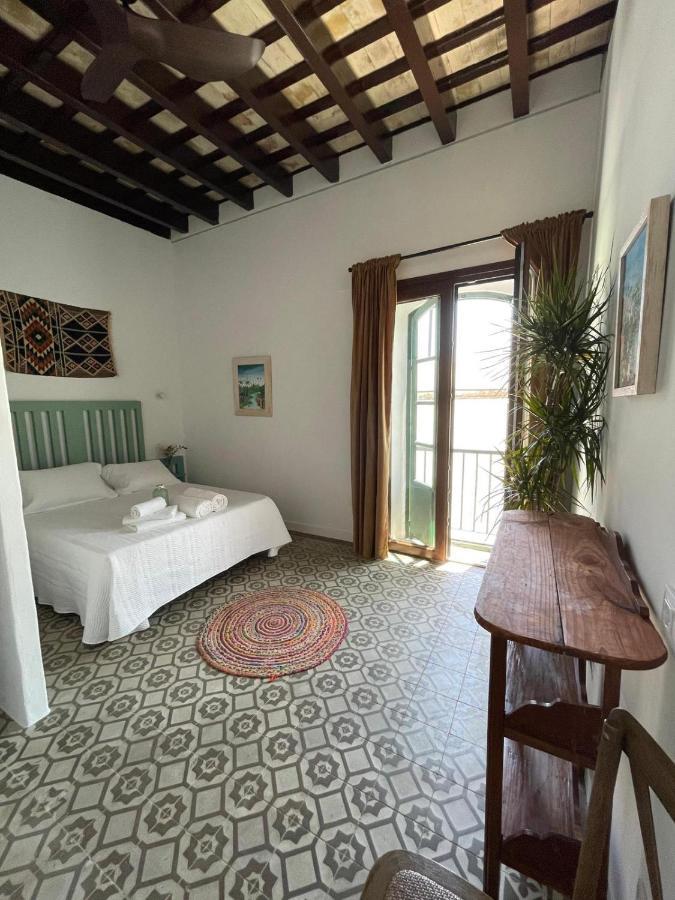 Dona Lola Rooms Conil De La Frontera Exterior photo